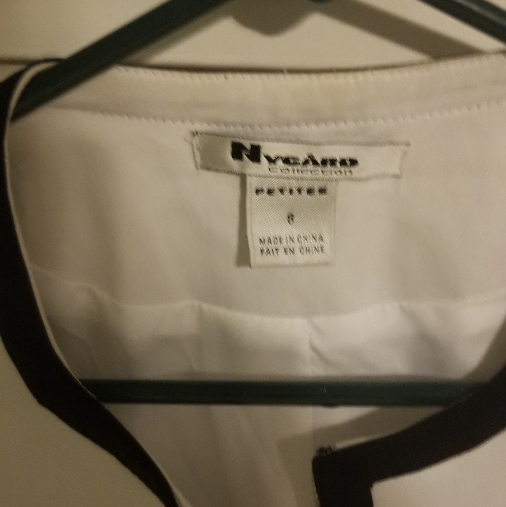 Vintage White jacket. - Picture 2 of 3